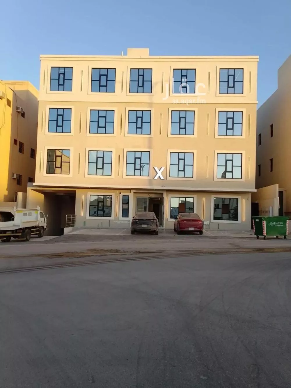6 bedroom floor in Al Hazm 1