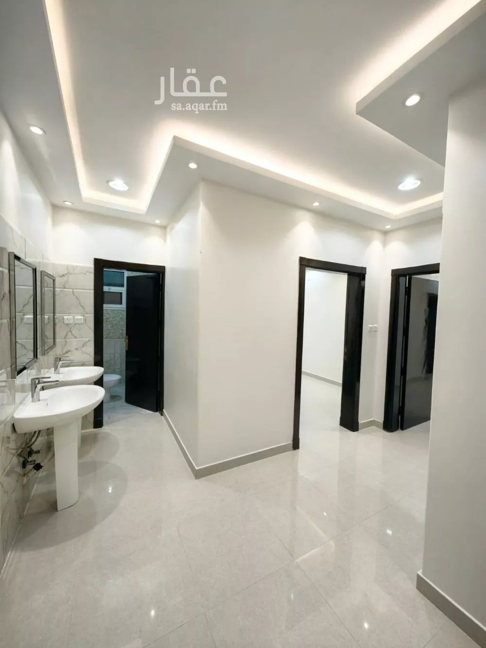 5 bedroom floor in Okaz 4