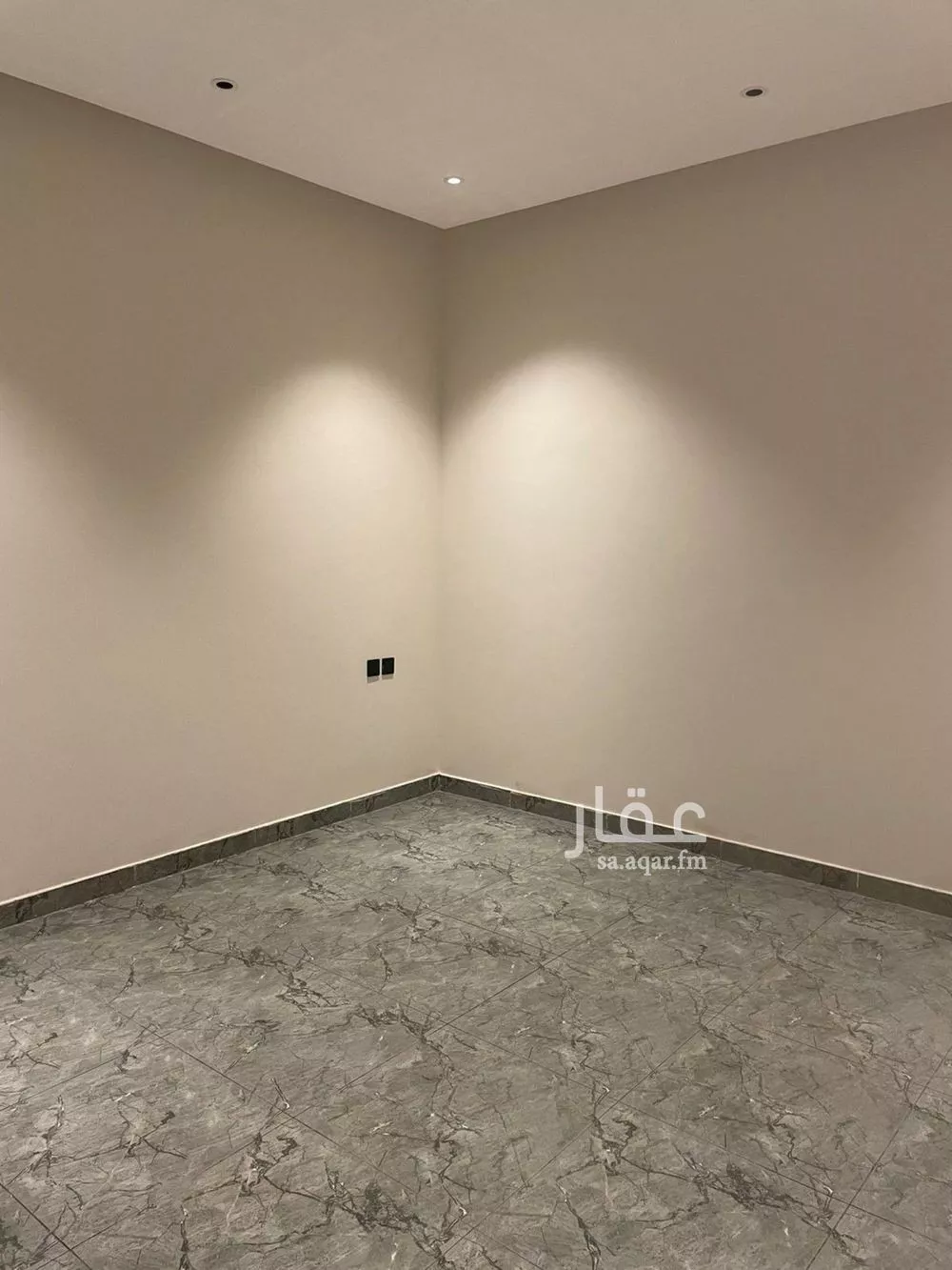 2 bedroom floor in Hittin 5