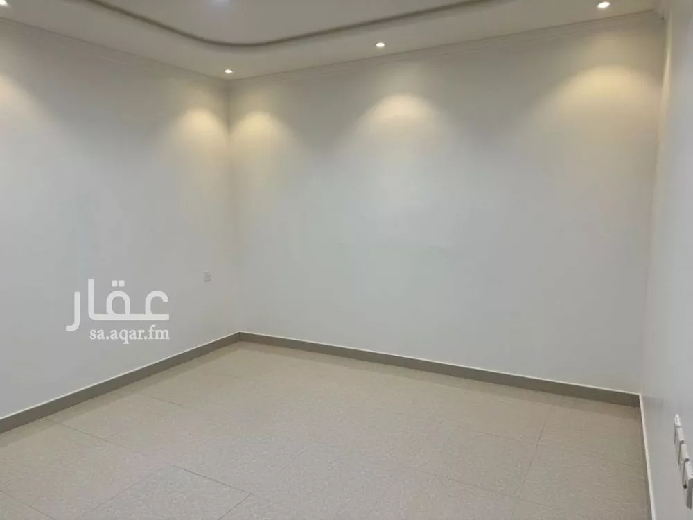 3 bedroom floor in Al Narjis 5