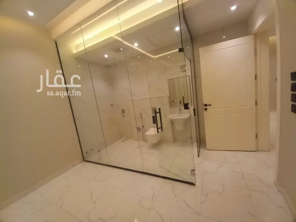3 bedroom apartment in Dhahrat Laban, Riyadh 8