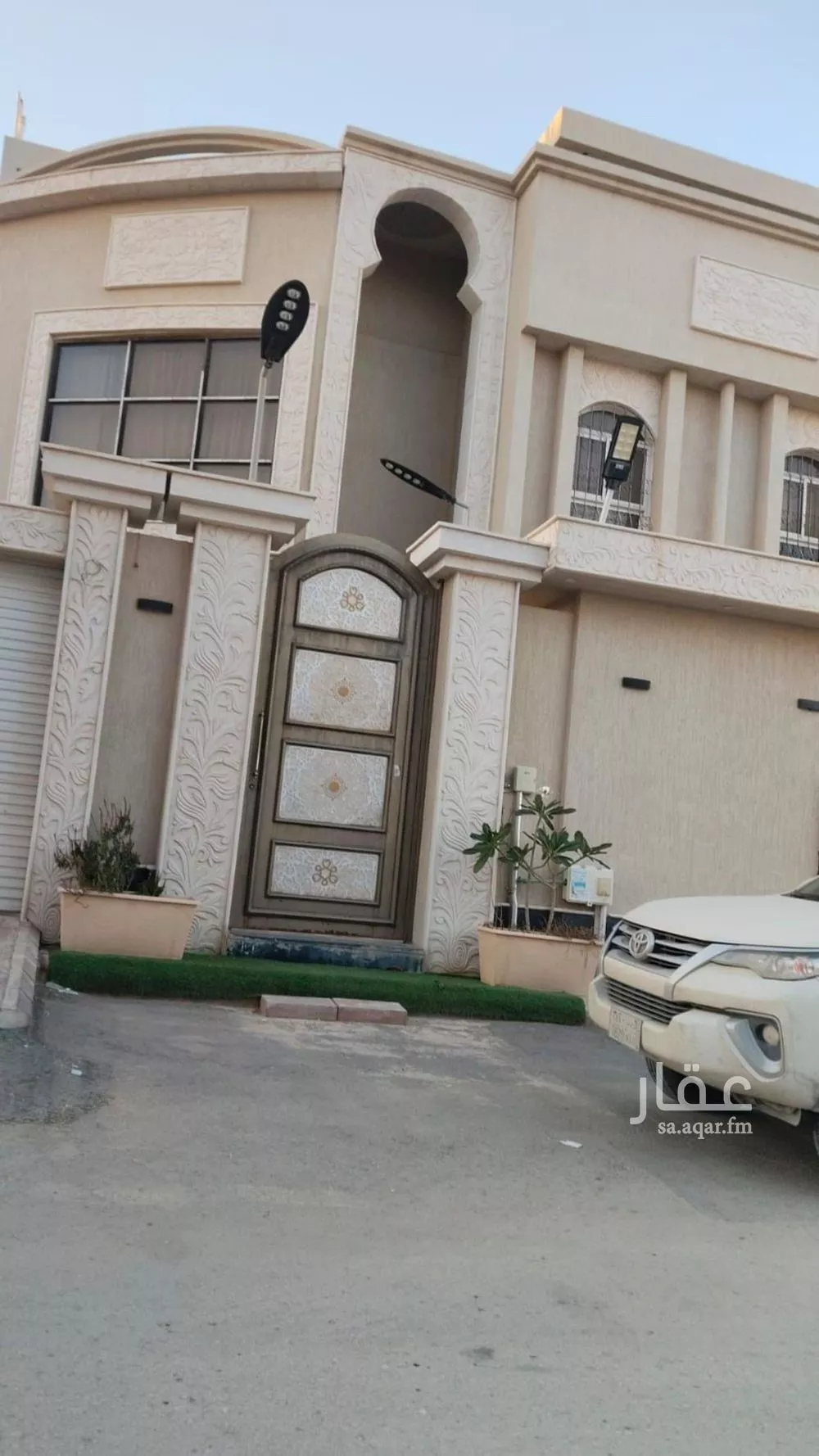 4 bedroom floor in Al Aridh 1