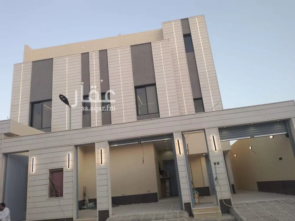 فيلا 8 غرف في عكاظ 1