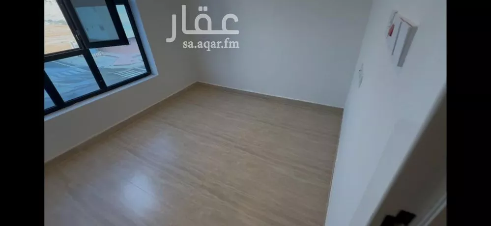6 bedroom floor in Al Hazm 4