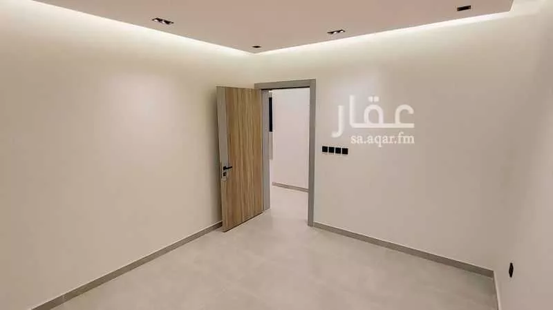 شقة 5 غرف في الحمرا 1