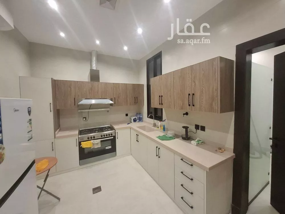 4 bedroom floor in Qurtubah 3