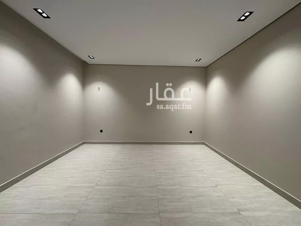 فيلا 5 غرف في الرمال 3