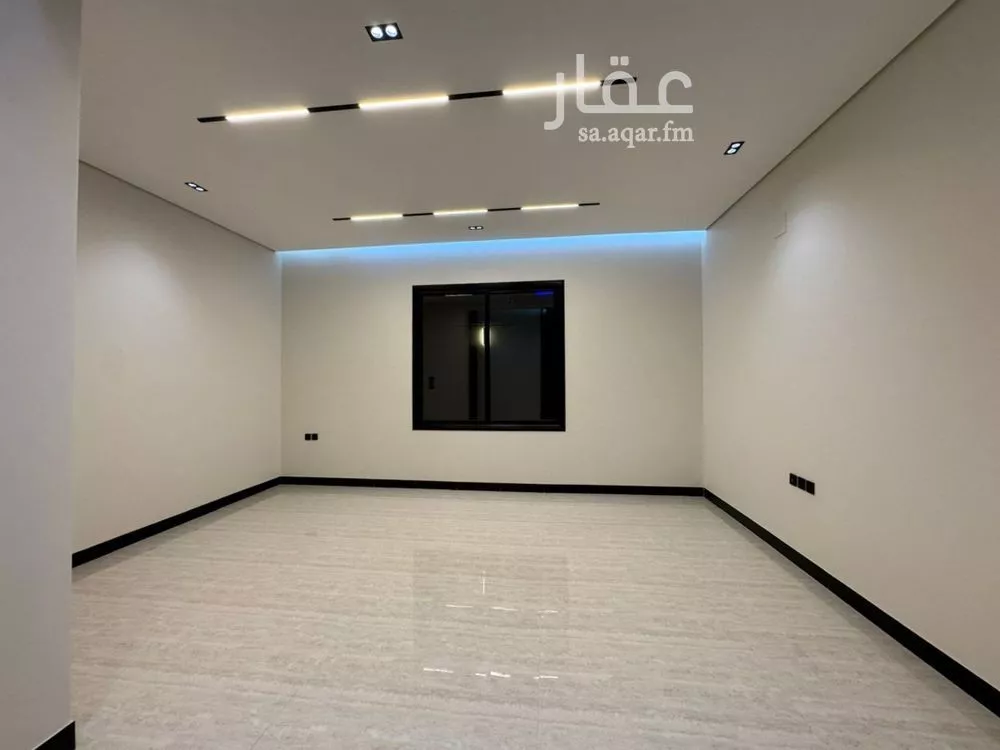 فيلا 5 غرف في الرمال 2