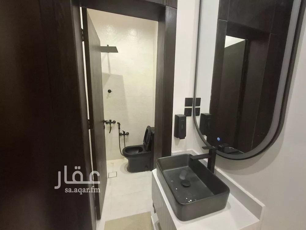 4 bedroom floor in Qurtubah 5