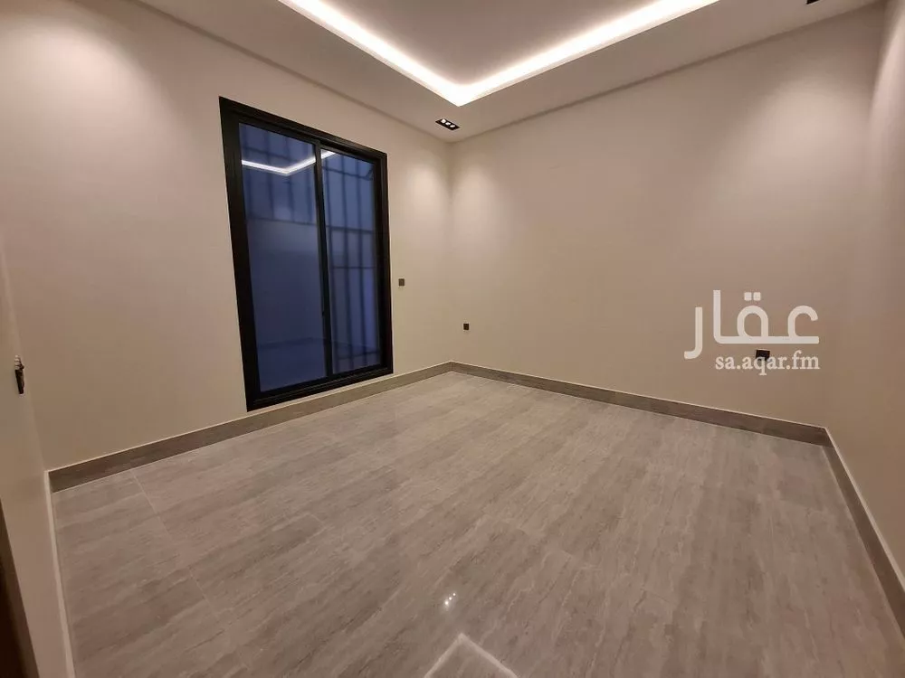 5 bedroom villa in Al Rimal 2