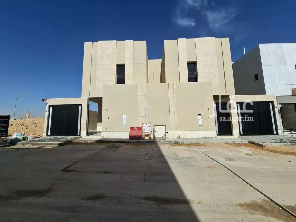 فيلا 5 غرف في الرمال 1