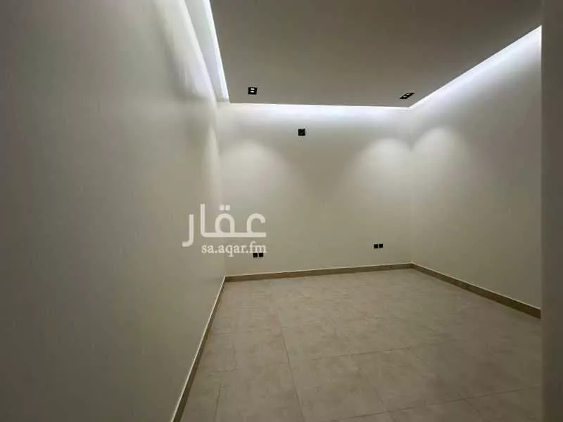 4 bedroom floor in Al Munsiyah 4