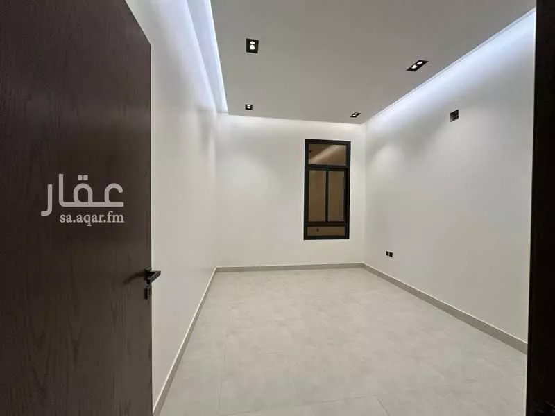 4 bedroom floor in Al Munsiyah 3
