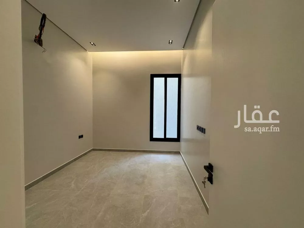 دور 4 غرف في النرجس 4