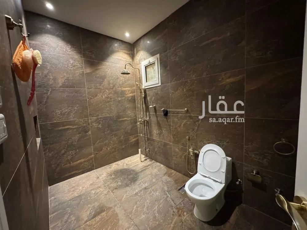 فيلا 5 غرف في المونسية 5