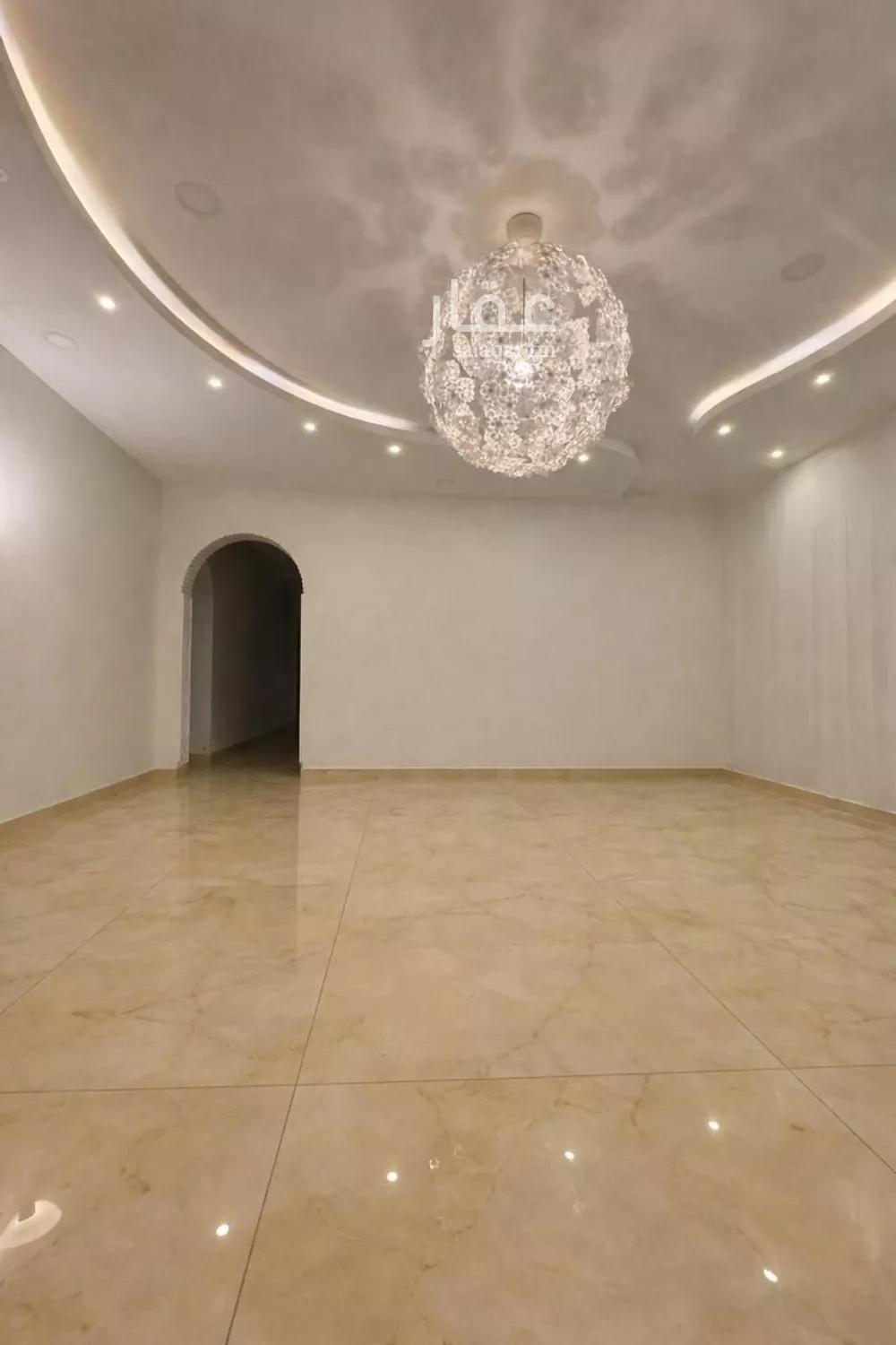 شقة 6 غرف في شوران 3