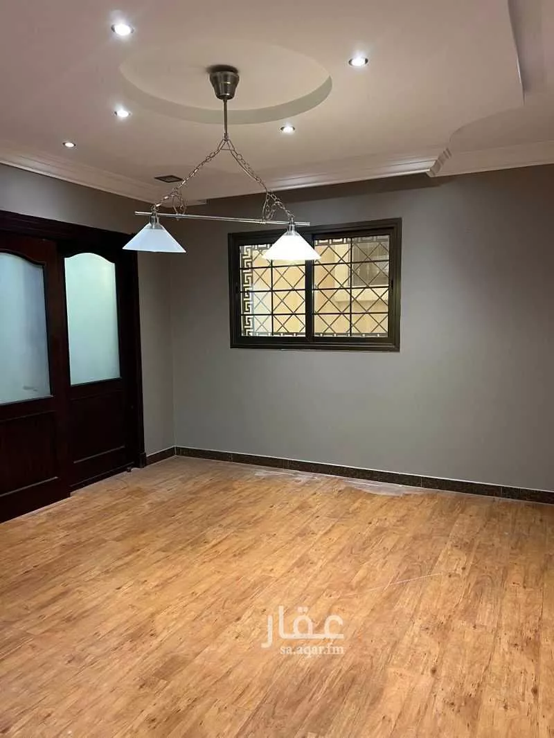 شقة 3 غرف في الحمرا 4