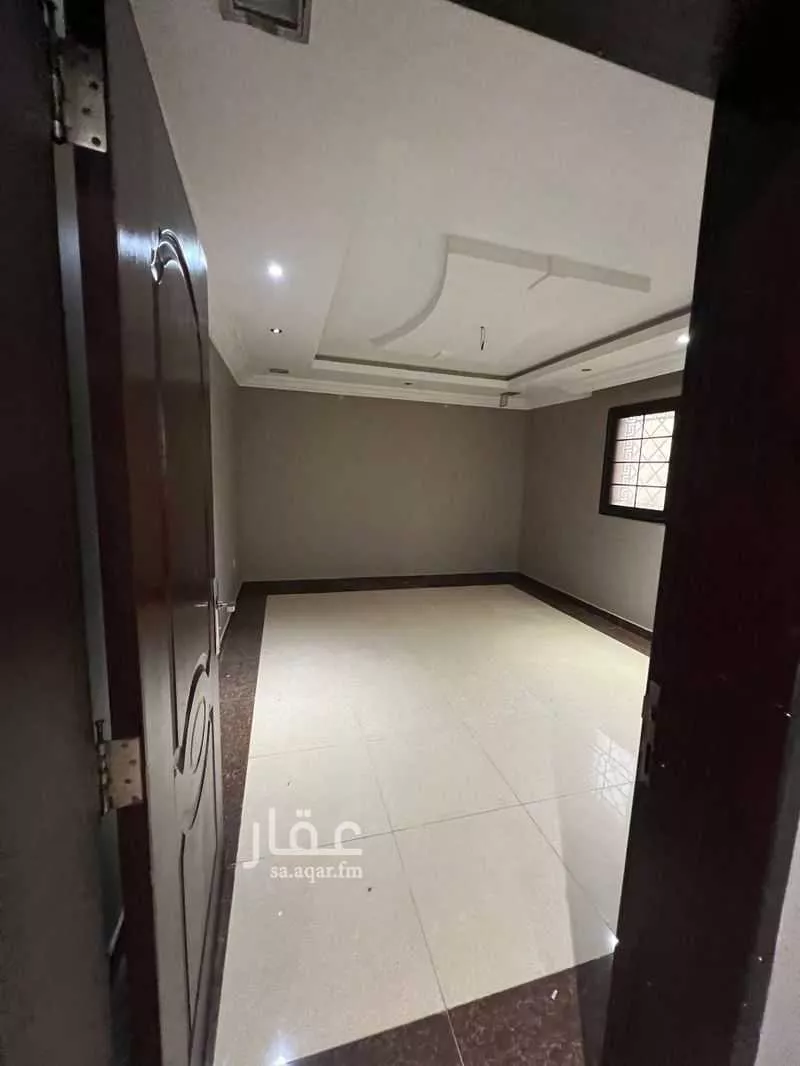 شقة 3 غرف في الحمرا 5