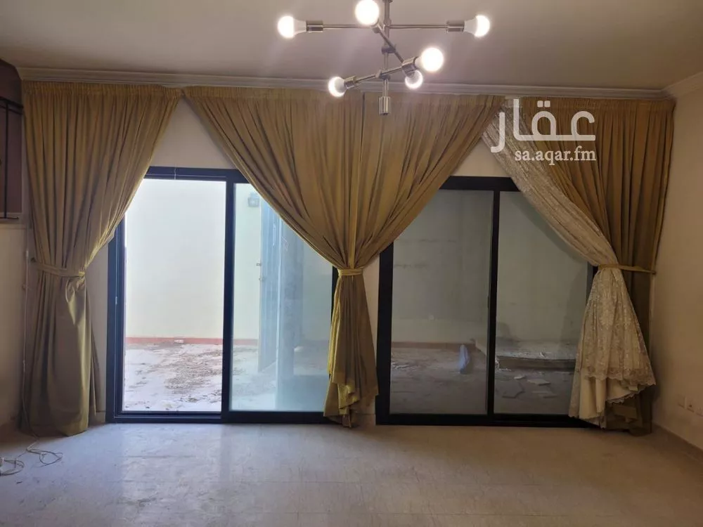 8 bedroom villa in Al Narjis, Riyadh 21