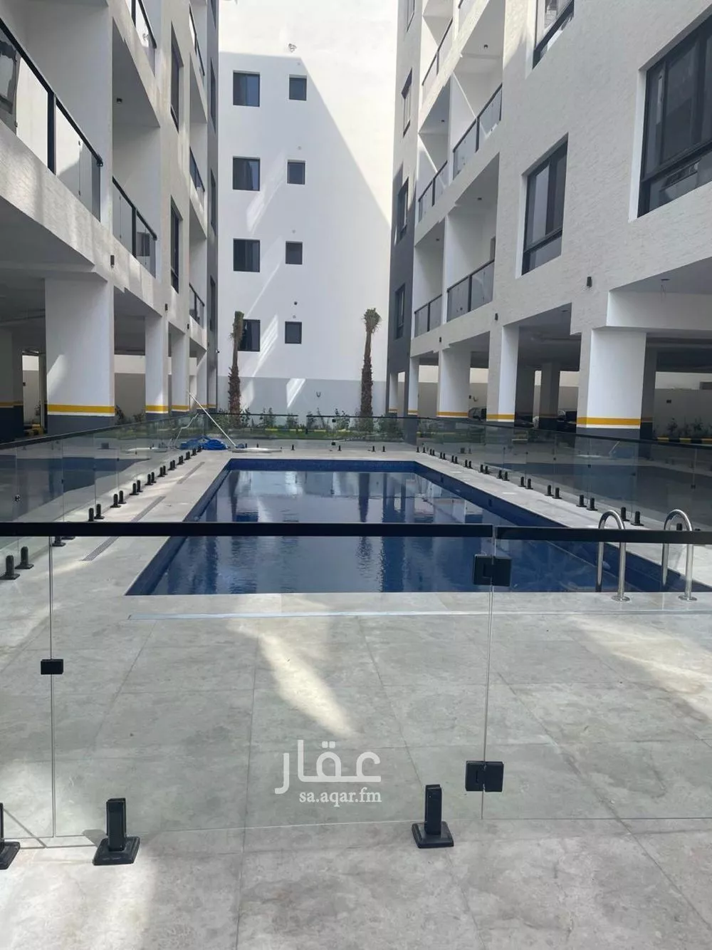 شقة 3 غرف في البحر 1