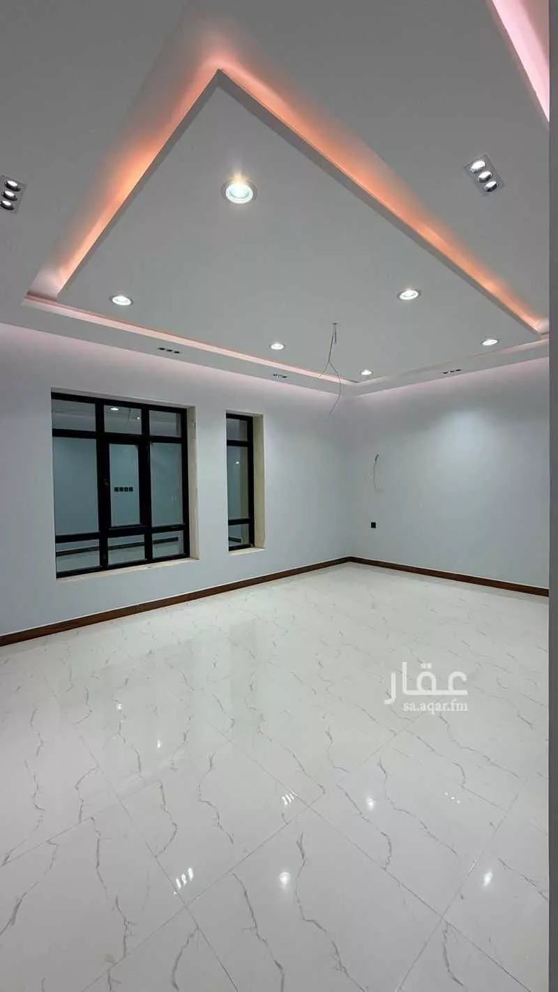 شقة 4 غرف في عين الخيف 3