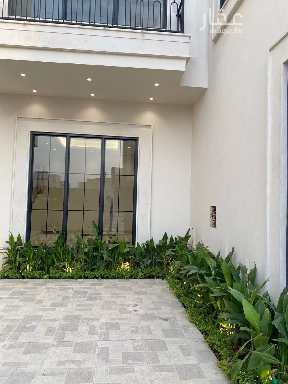 فيلا 5 غرف في المهدية 4