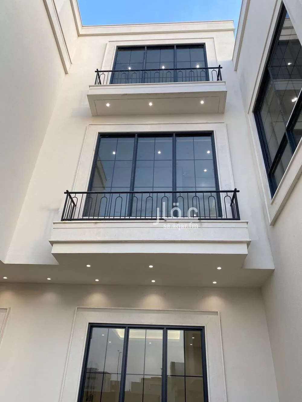 فيلا 5 غرف في المهدية 4