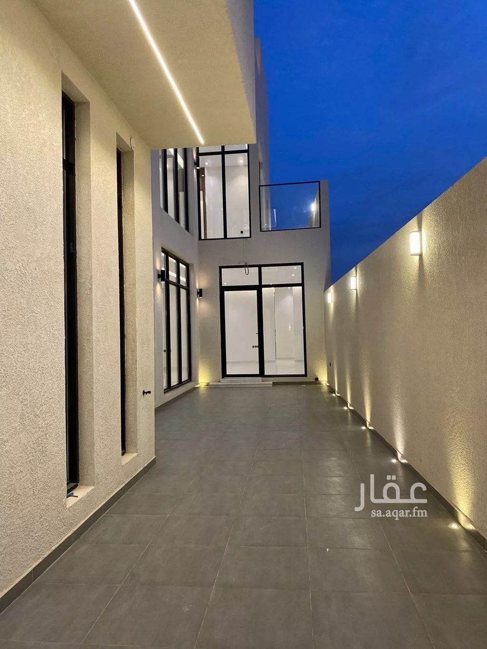 فيلا 6 غرف في المهدية 5