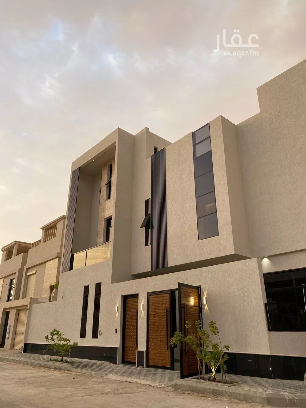 5 bedroom villa in Al Mahdiyyah 1