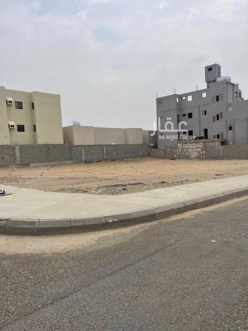 أرض 593 م² في العكيشية 2