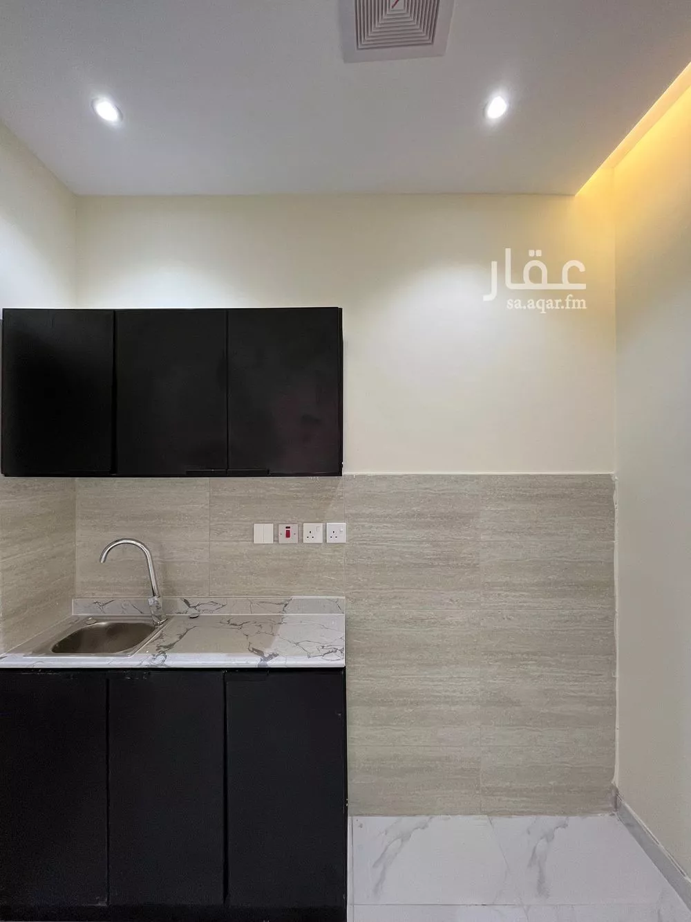 1 bedroom apartment in As Suwaidi, Riyadh 4