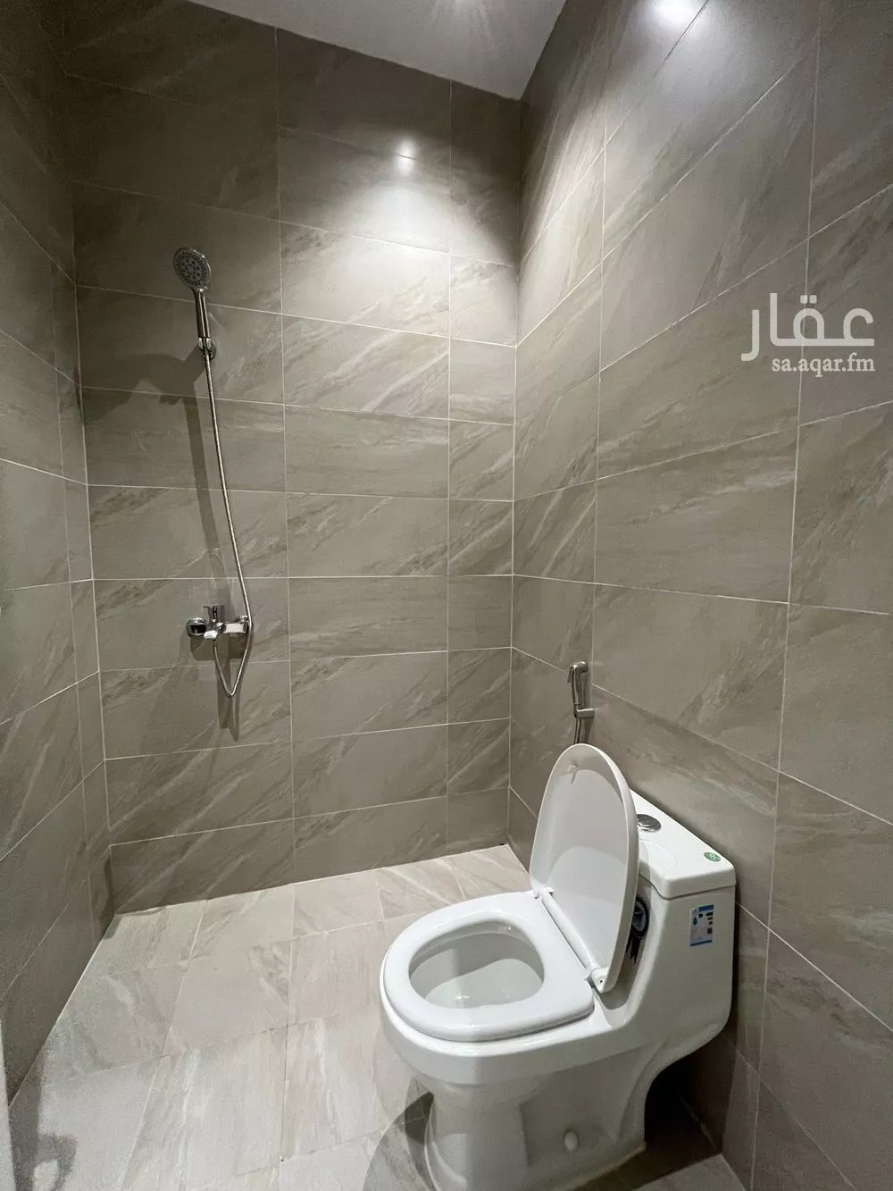 1 bedroom apartment in Dhahrat Laban 5