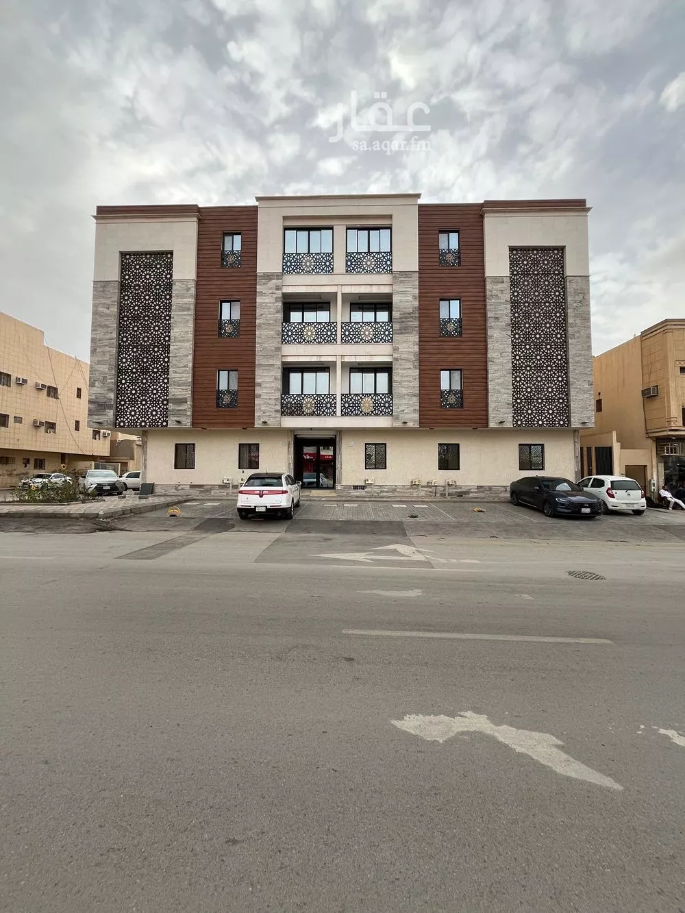 2 bedroom apartment in Al Hazm 1