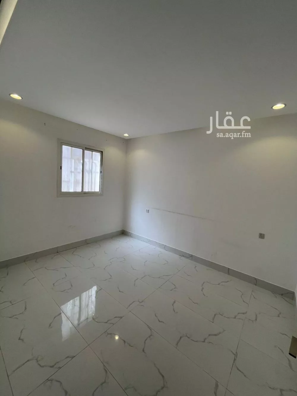 شقة 3 غرف في عكاظ 2