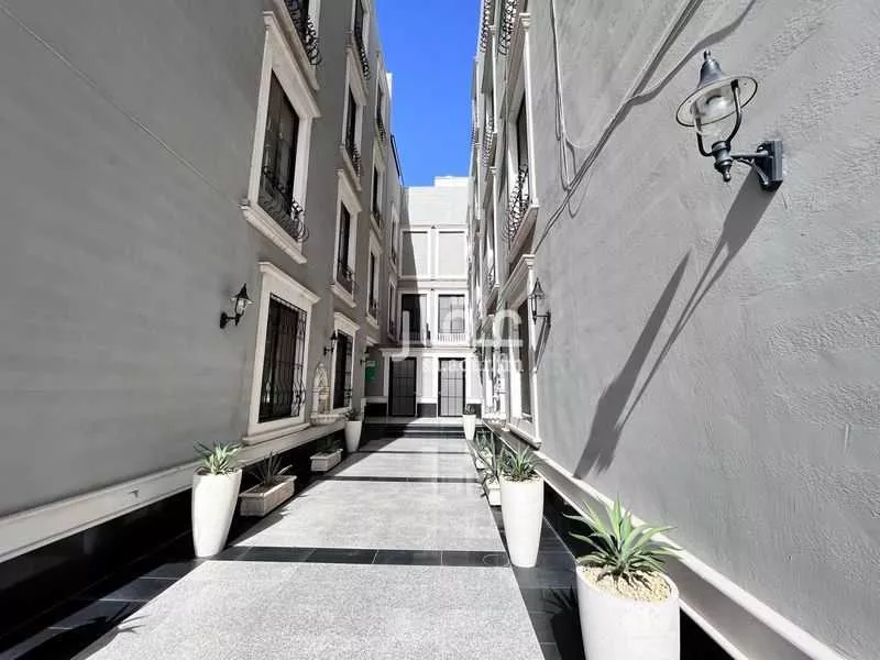 شقة 2 غرف في الملقا 3