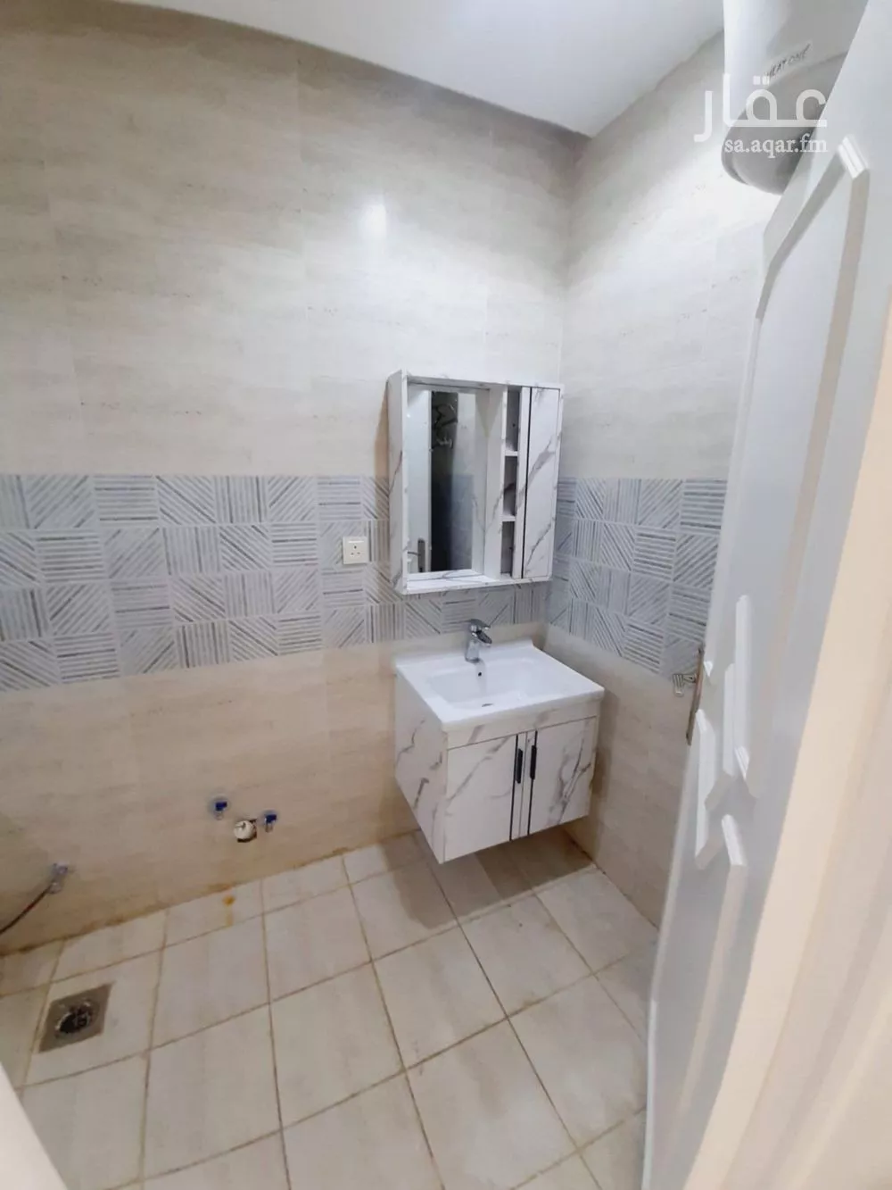 دور 1 غرف في العليا 2