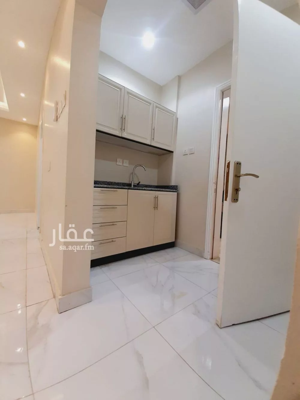 دور 1 غرف في العليا 5