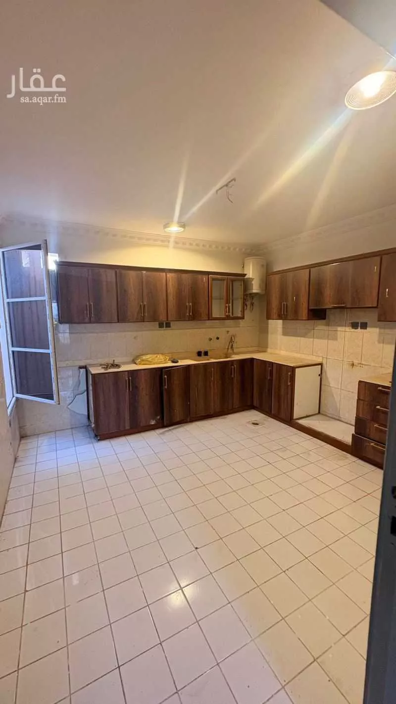 3 bedroom apartment in Ishbiliyah 5