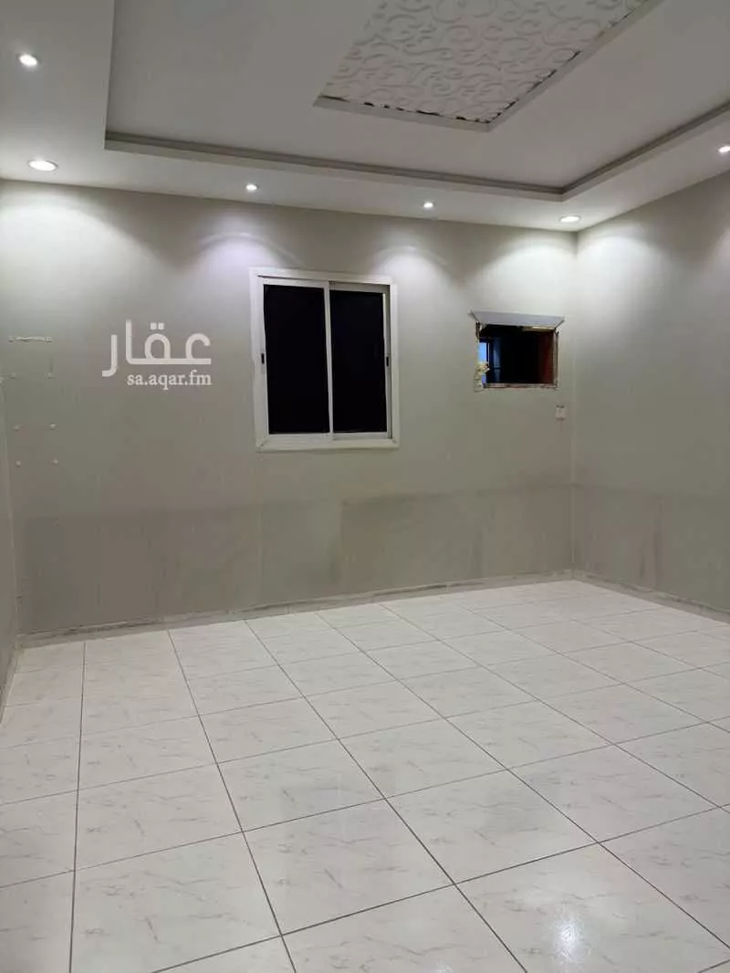 شقة 3 غرف في الرمال 5