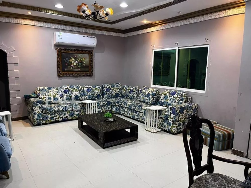 6 bedroom villa in Al Munsiyah, Riyadh 9