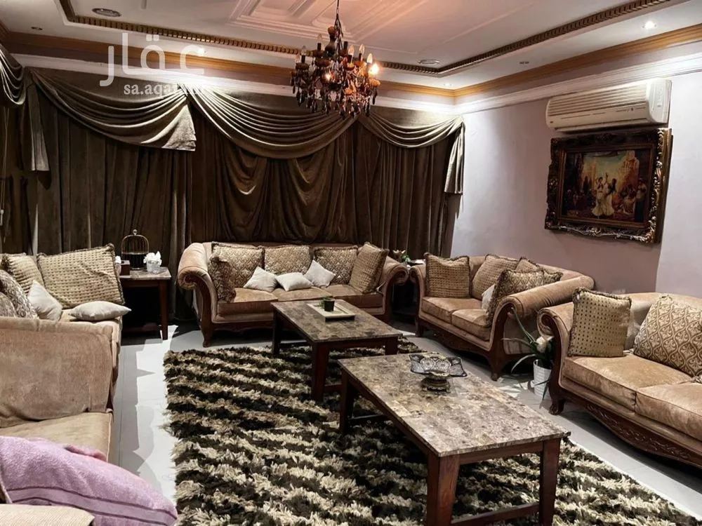 6 bedroom villa in Al Munsiyah, Riyadh 14