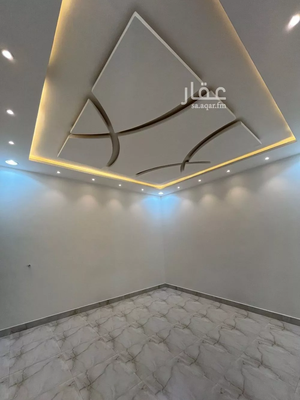 شقة 4 غرف في الشرق 4