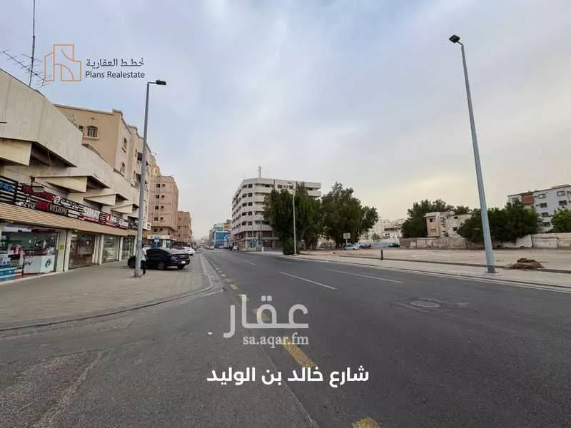 أرض 858 م² في الشرفية 2