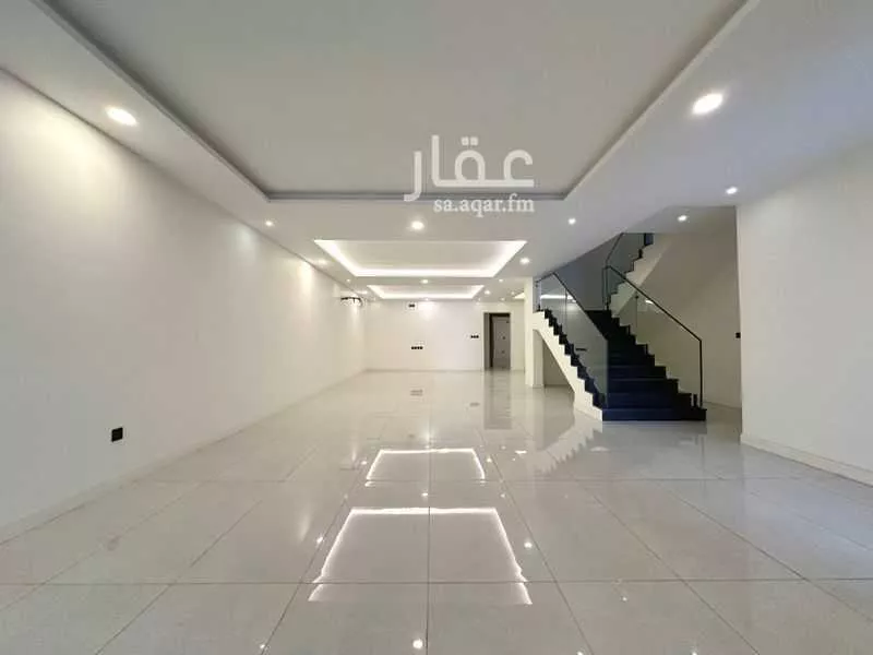 فيلا 7 غرف في الياقوت 3