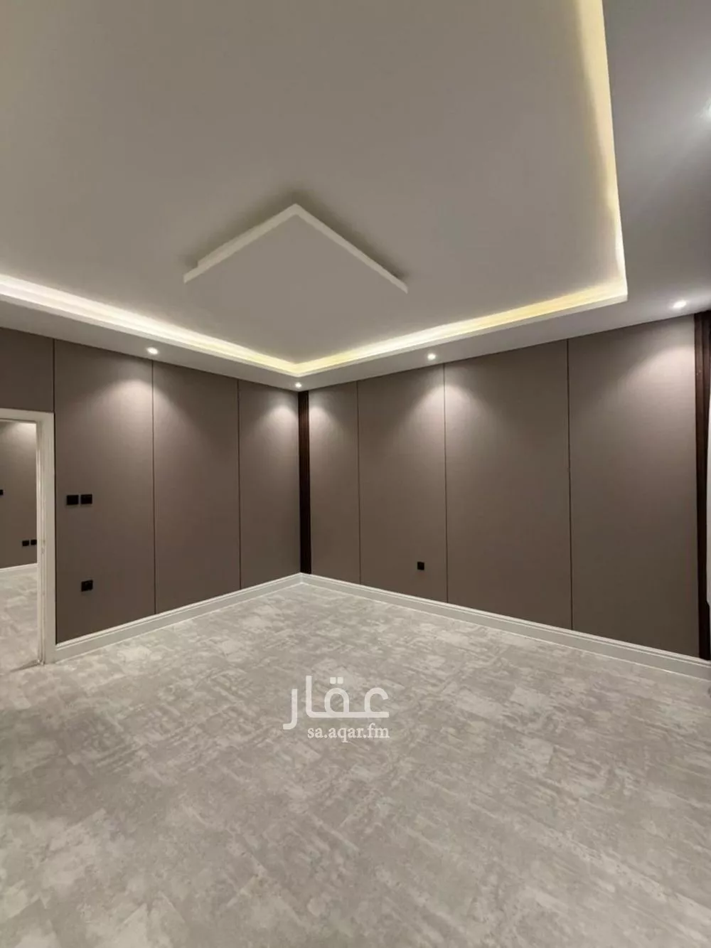 شقة 1 غرف في العقيق 5