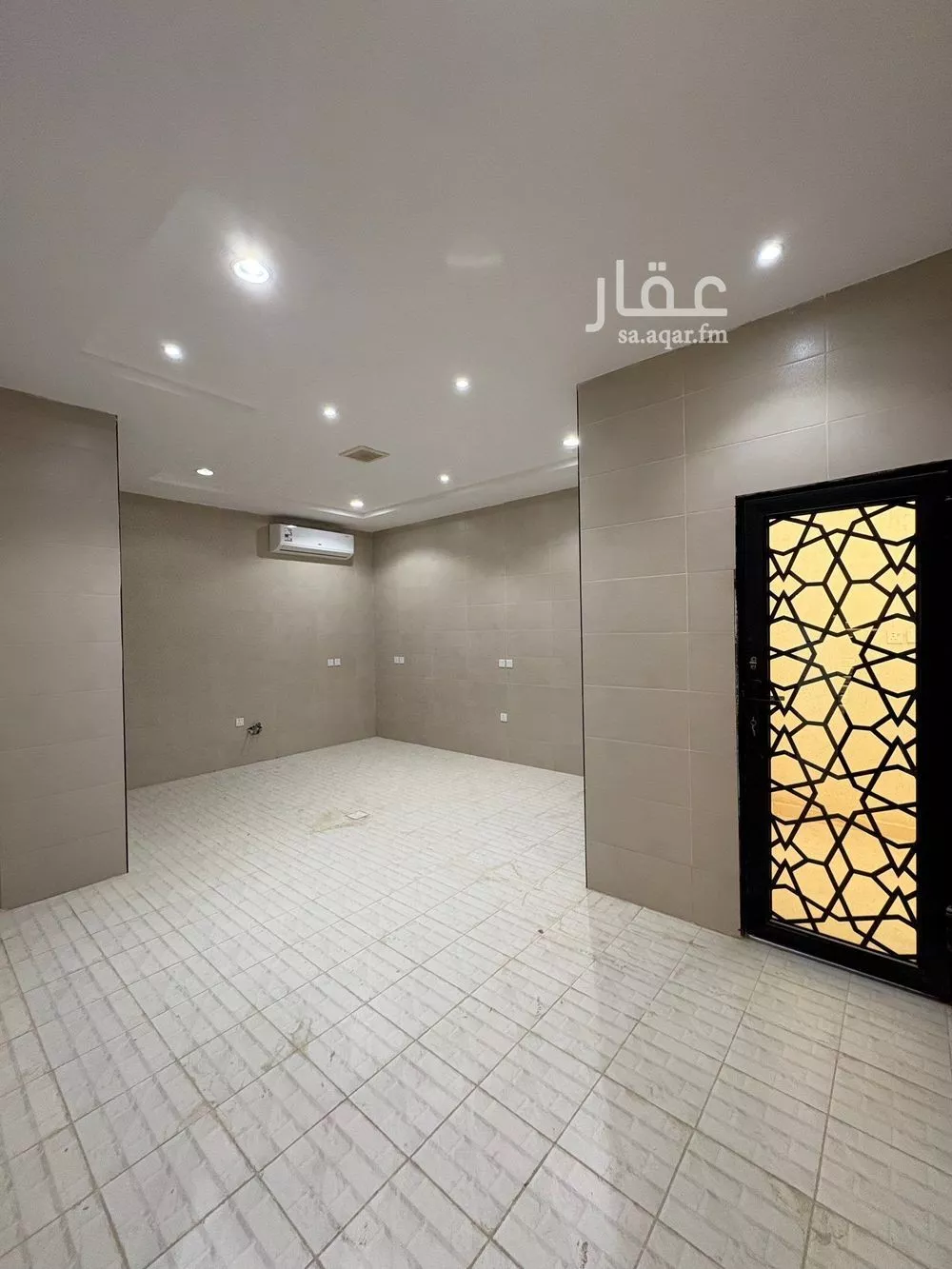 6 bedroom villa in Al Qairawan, Riyadh 11