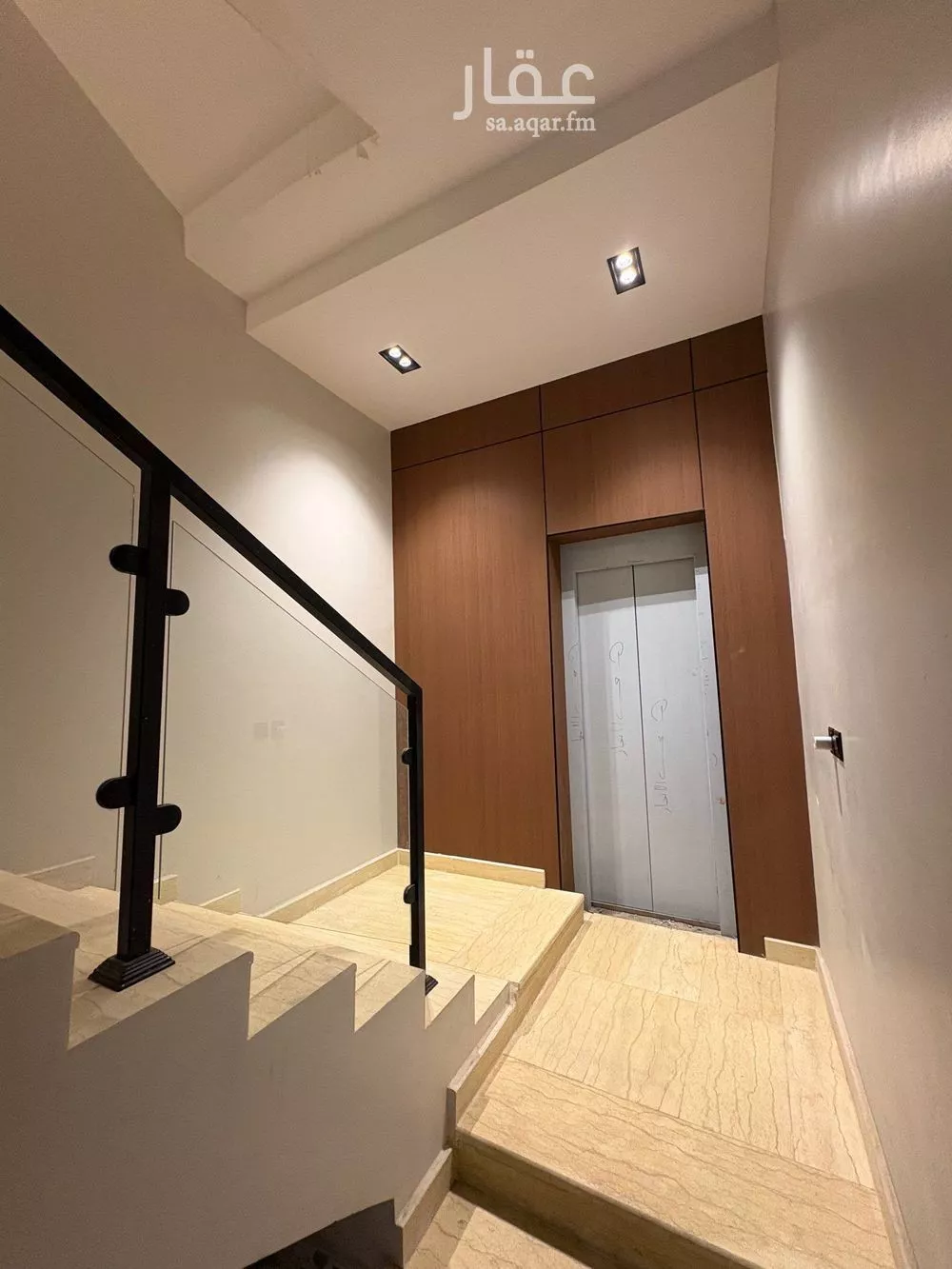 4 bedroom floor in Al Yarmouk 2
