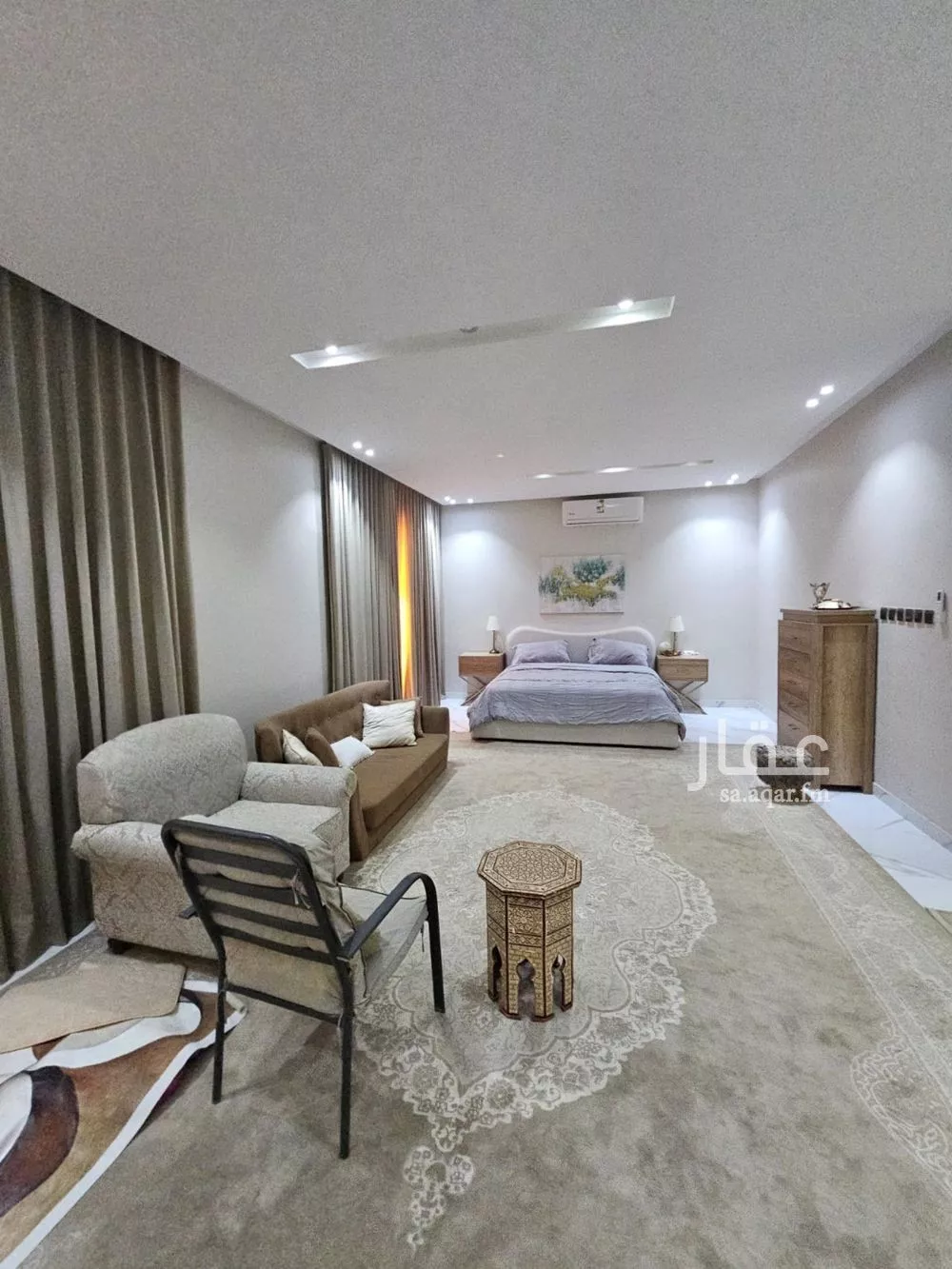 8 bedroom villa in Al Rimal 4