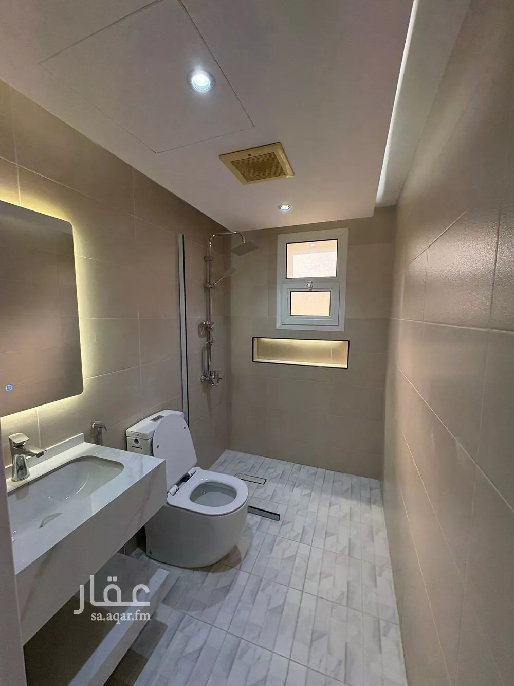 6 bedroom villa in Al Qairawan, Riyadh 23