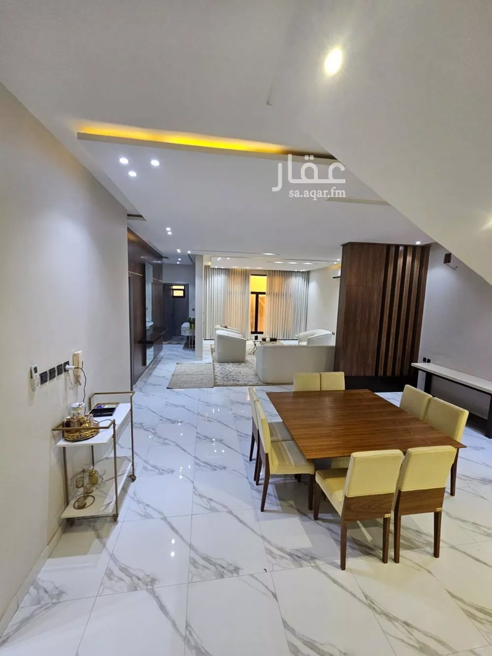 8 bedroom villa in Al Rimal 2